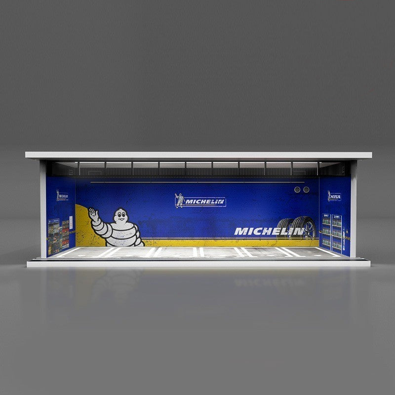 Black Box Diorama Parking Garage With LED Light - Michelin (1:64