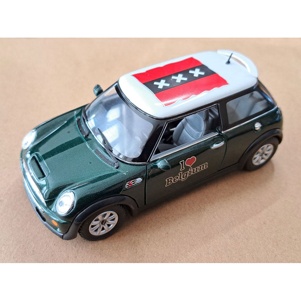 Kinsmart MINI Cooper S Green (1:28 Scale) Kinsmart (Factory Error)