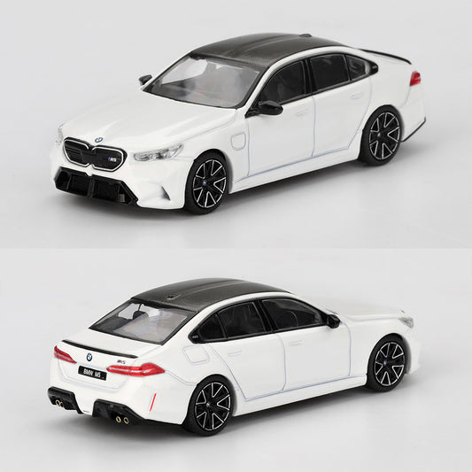 Mini GT BMW M5 Alpine White (1092) (1:64 Scale)
