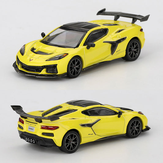 Mini GT Chevrolet Corvette ZR1 Accelerate Yellow (1158) (1:64 Scale)
