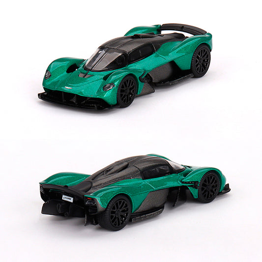 Mini GT Aston Martin Valkyrie Racing Green (600) (1:64)