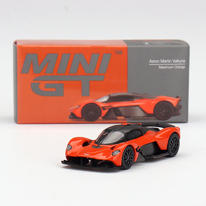 Mini GT Aston Martin Valkyrie Maximum Orange (678) (1:64)