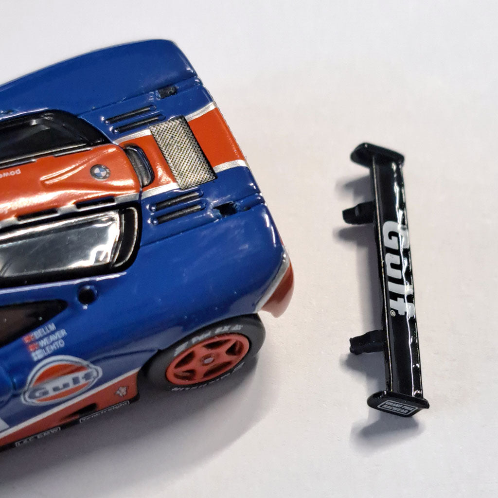 Mini GT McLaren F1 GTR #33 Gulf Le Mans 1996 (723) (Rear Wing Broken)