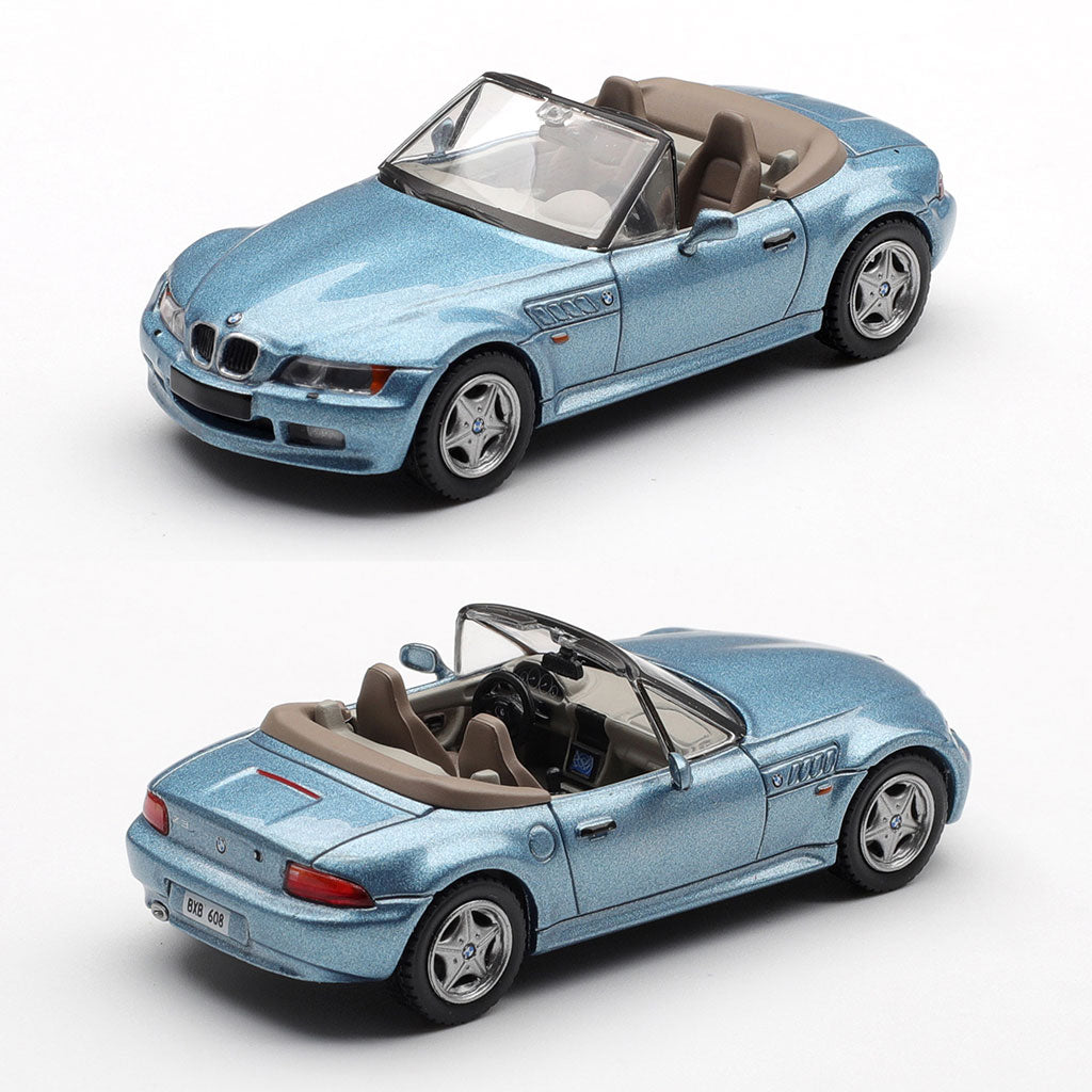 Mini GT BMW Z3 Blue - GoldenEye James Bond 007 (914) (1:64 Scale)