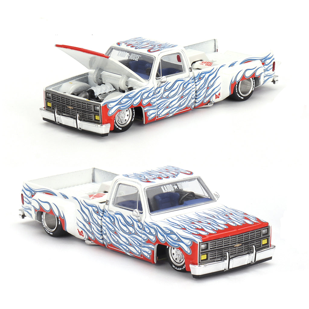 Mini GT Chevrolet Silverado Dually On Fire V2 Flames (157) (1:64)